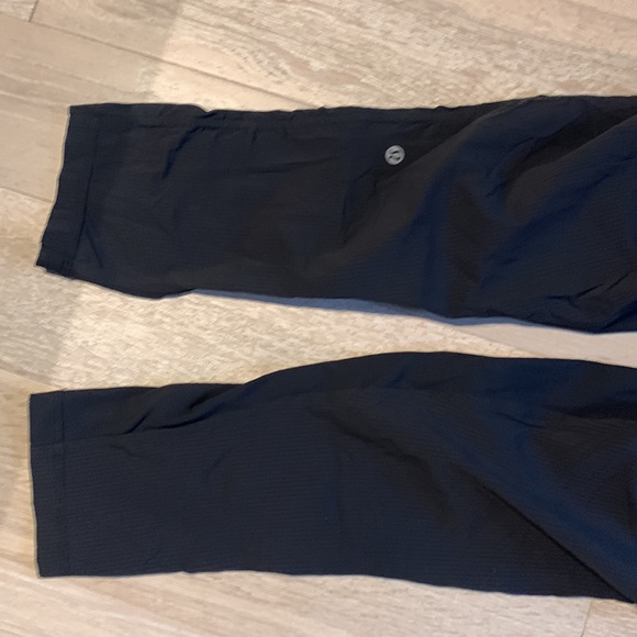 lululemon Street to Studio Pant II Unlined 27.5" Deep Coal Sz4 - Picture 7 of 11